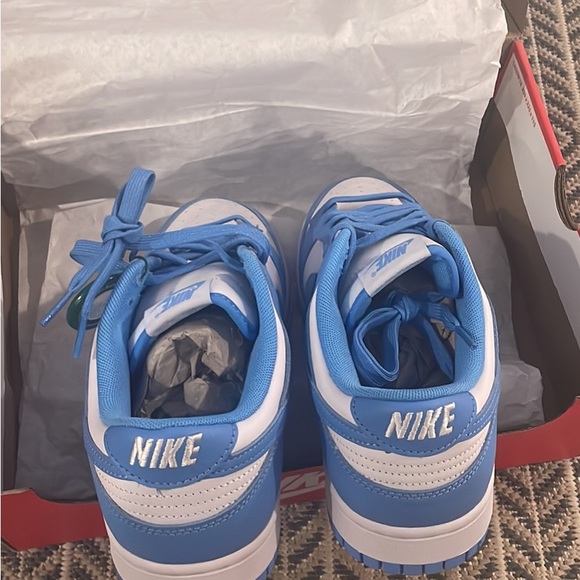 Dunk low Unc 9.5 us - Picture 2 of 3